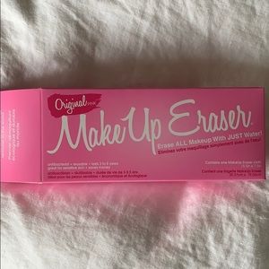 Make up eraser cloth